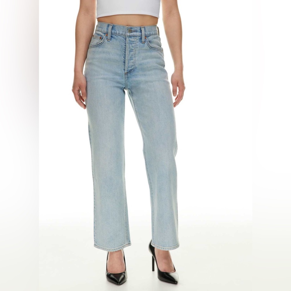 Denim Forum Arlo Straight Jean